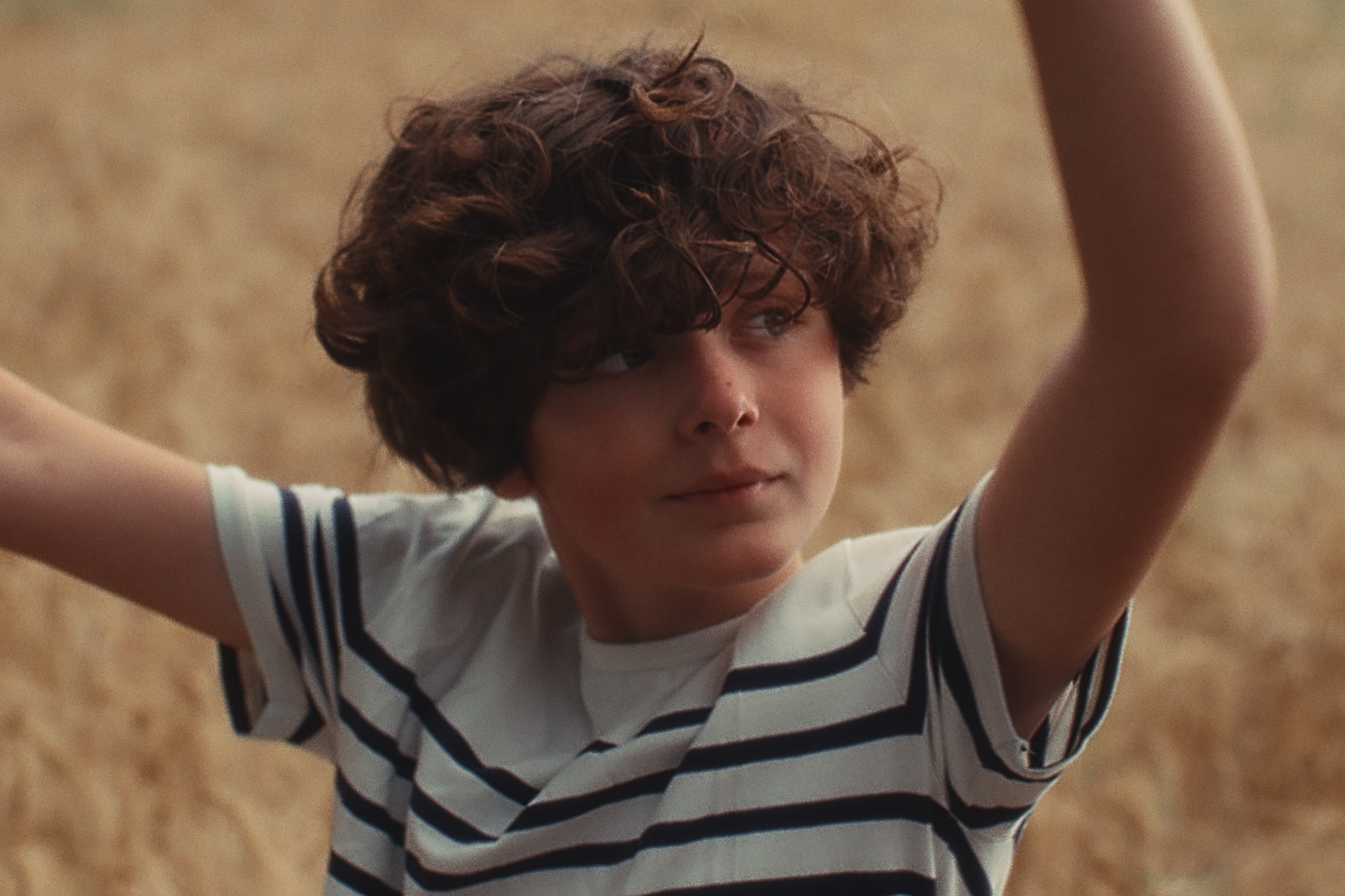 Noémie Dussaut - Morose — still 4